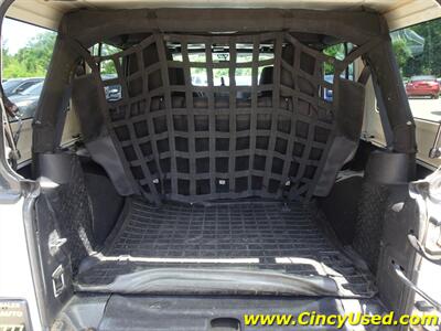 2013 Jeep Wrangler Unlimited Sport  3.6L V6 4X4 - Photo 28 - Cincinnati, OH 45255