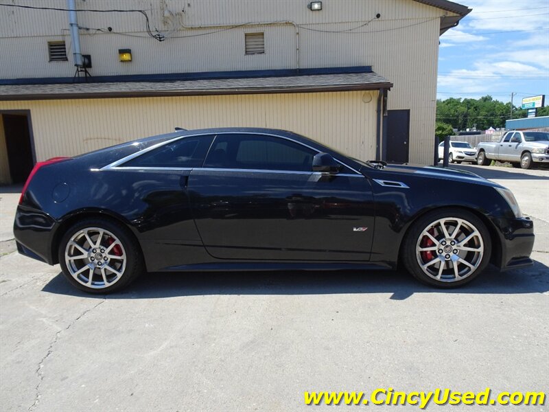 2015 Cadillac CTS V - Photo 5 - Cincinnati, OH 45255