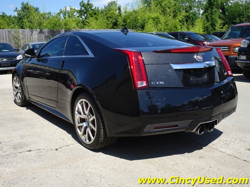 2015 Cadillac CTS V - Photo 9 - Cincinnati, OH 45255