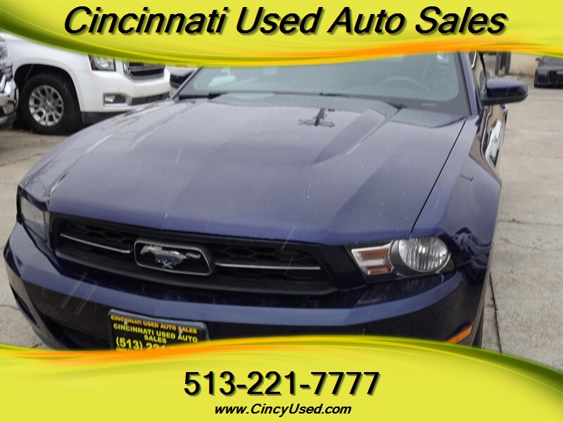 2010 Ford Mustang V6 Premium  