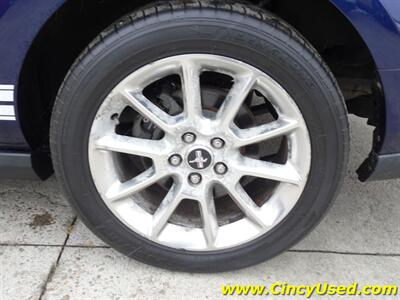 2010 Ford Mustang V6 Premium   - Photo 24 - Cincinnati, OH 45255