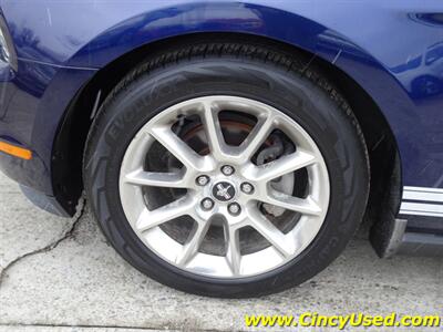 2010 Ford Mustang V6 Premium   - Photo 23 - Cincinnati, OH 45255