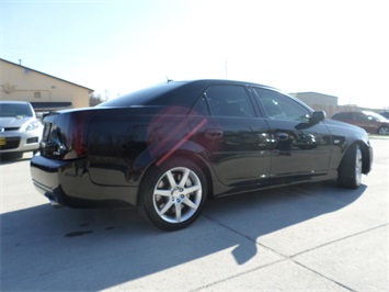 2005 Cadillac CTS-V   - Photo 13 - Cincinnati, OH 45255