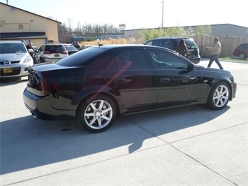 2005 Cadillac CTS-V   - Photo 6 - Cincinnati, OH 45255