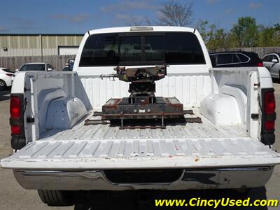 2001 Dodge Ram 2500 SLT   - Photo 22 - Cincinnati, OH 45255