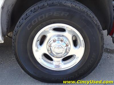 2001 Dodge Ram 2500 SLT   - Photo 30 - Cincinnati, OH 45255