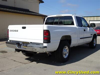2001 Dodge Ram 2500 SLT   - Photo 7 - Cincinnati, OH 45255