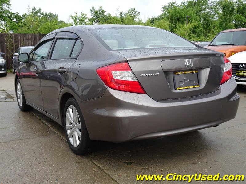 2012 Honda Civic EX w/Navi - Photo 9 - Cincinnati, OH 45255