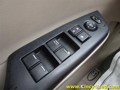 2012 Honda Civic EX w/Navi - Photo 22 - Cincinnati, OH 45255