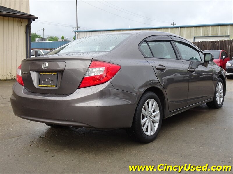 2012 Honda Civic EX w/Navi - Photo 7 - Cincinnati, OH 45255