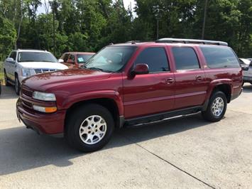 2004 Chevrolet Suburban 1500 Z71   - Photo 3 - Cincinnati, OH 45255