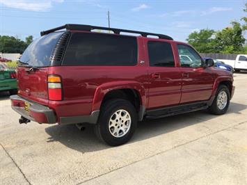 2004 Chevrolet Suburban 1500 Z71   - Photo 6 - Cincinnati, OH 45255