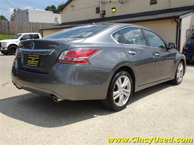 2014 Nissan Altima 3.5 SL   - Photo 8 - Cincinnati, OH 45255