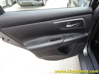 2014 Nissan Altima 3.5 SL   - Photo 25 - Cincinnati, OH 45255