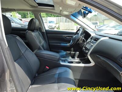 2014 Nissan Altima 3.5 SL   - Photo 16 - Cincinnati, OH 45255