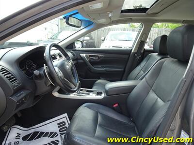2014 Nissan Altima 3.5 SL   - Photo 12 - Cincinnati, OH 45255