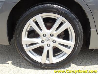 2014 Nissan Altima 3.5 SL   - Photo 30 - Cincinnati, OH 45255