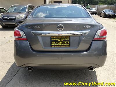 2014 Nissan Altima 3.5 SL   - Photo 9 - Cincinnati, OH 45255