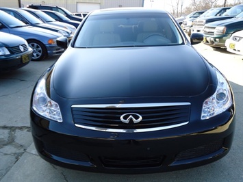 2009 INFINITI G37 Sedan   - Photo 2 - Cincinnati, OH 45255