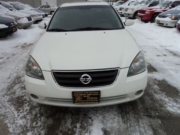 2002 Nissan Altima S   - Photo 2 - Cincinnati, OH 45255