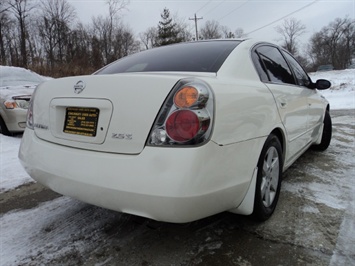 2002 Nissan Altima S   - Photo 14 - Cincinnati, OH 45255