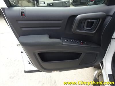 2013 Honda Ridgeline Sport   - Photo 32 - Cincinnati, OH 45255