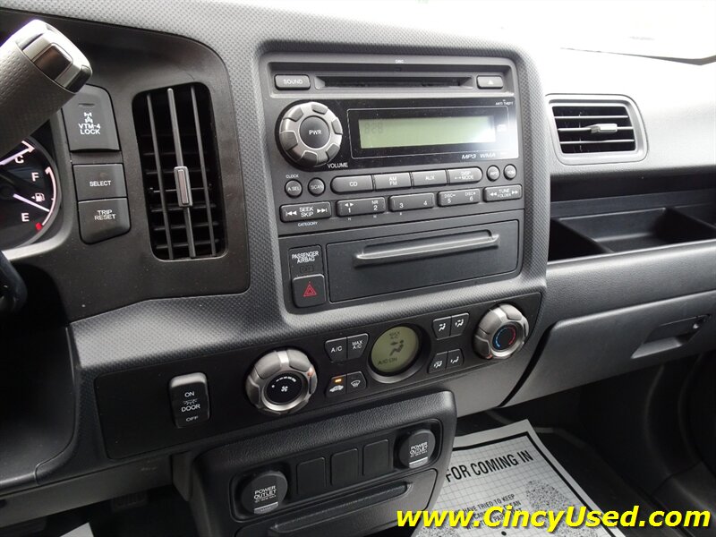 2013 Honda Ridgeline Sport - Photo 21 - Cincinnati, OH 45255