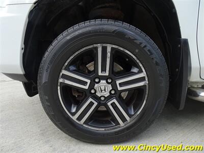 2013 Honda Ridgeline Sport   - Photo 36 - Cincinnati, OH 45255