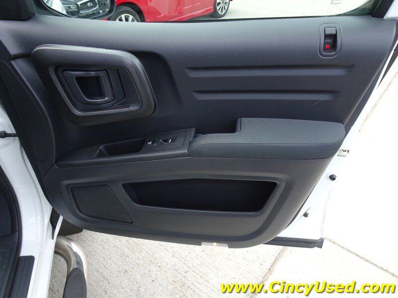 2013 Honda Ridgeline Sport - Photo 33 - Cincinnati, OH 45255