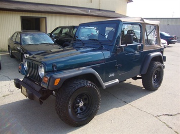 1998 Jeep Wrangler SE   - Photo 3 - Cincinnati, OH 45255