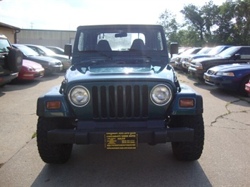 1998 Jeep Wrangler SE   - Photo 2 - Cincinnati, OH 45255