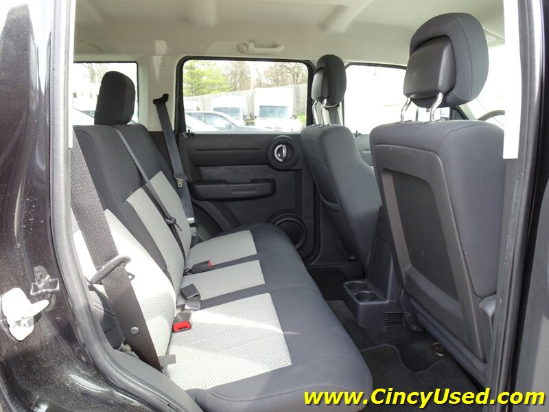 2010 Dodge Nitro Heat - Photo 14 - Cincinnati, OH 45255