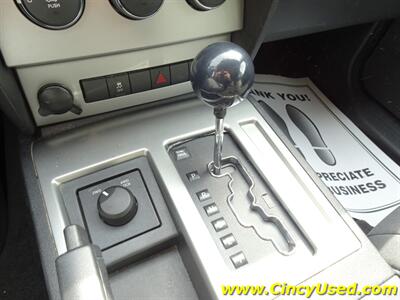 2010 Dodge Nitro Heat - Photo 17 - Cincinnati, OH 45255