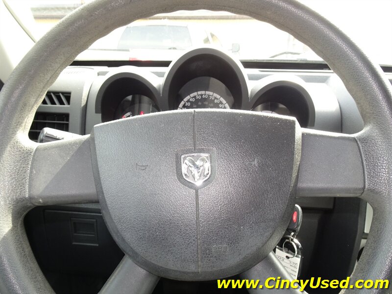 2010 Dodge Nitro Heat - Photo 19 - Cincinnati, OH 45255