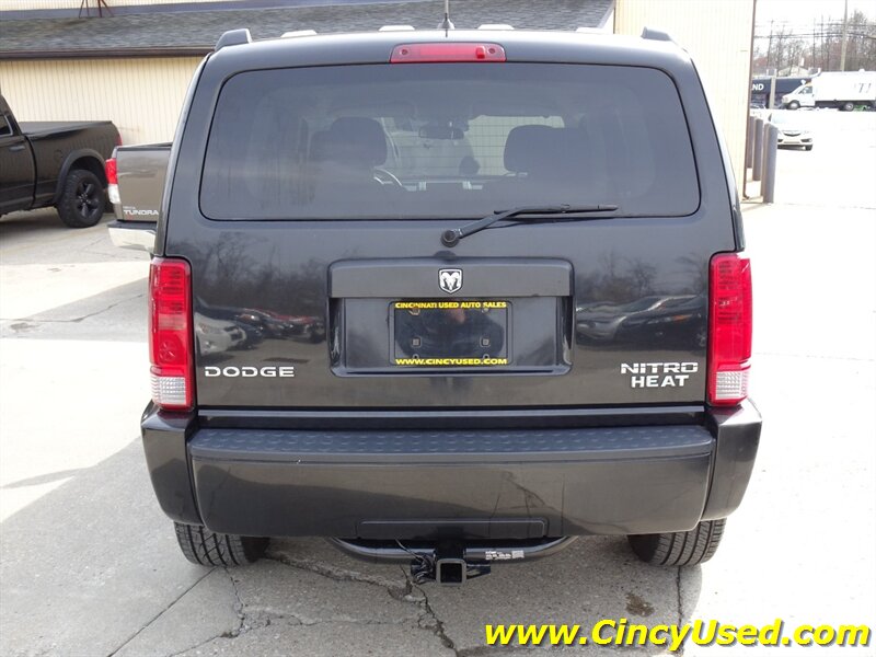 2010 Dodge Nitro Heat - Photo 8 - Cincinnati, OH 45255