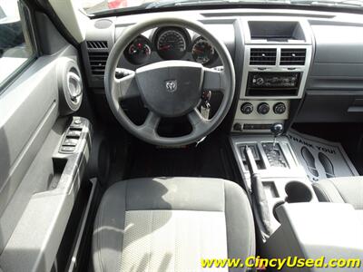 2010 Dodge Nitro Heat - Photo 12 - Cincinnati, OH 45255