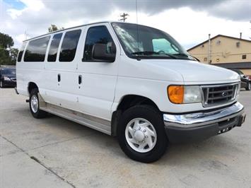 2007 Ford E-Series Wagon E-350 SD XLT   - Photo 13 - Cincinnati, OH 45255