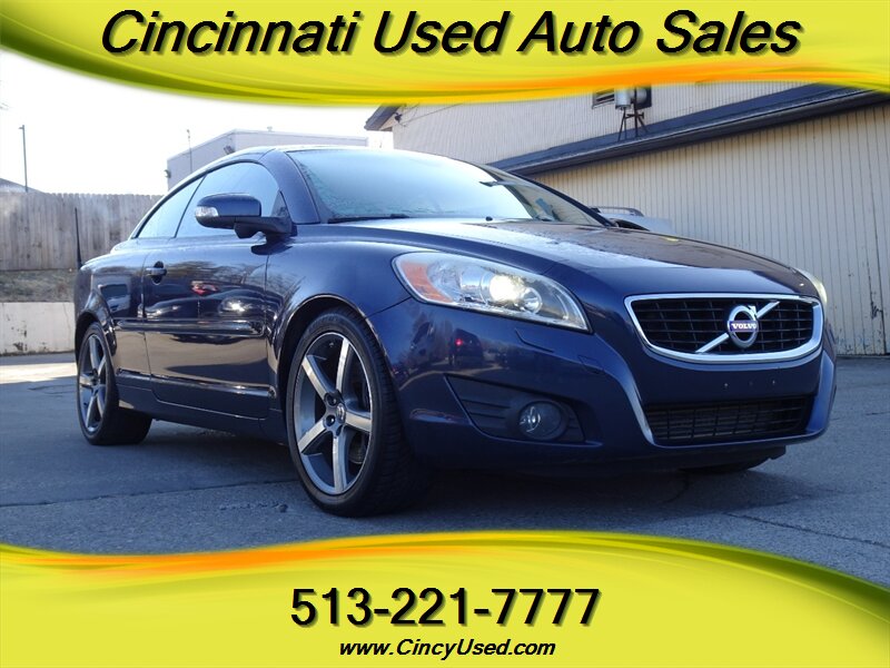 2012 Volvo C70 T5's photo