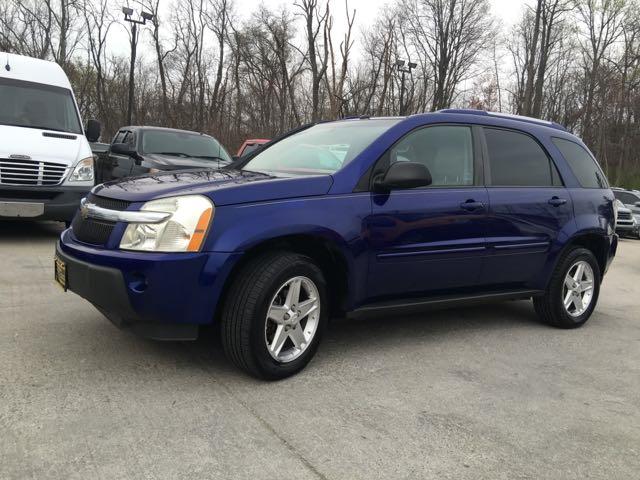 2005 Chevrolet Equinox LT - Photo 11 - Cincinnati, OH 45255