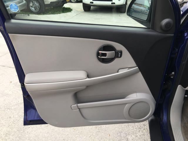 2005 Chevrolet Equinox LT - Photo 22 - Cincinnati, OH 45255