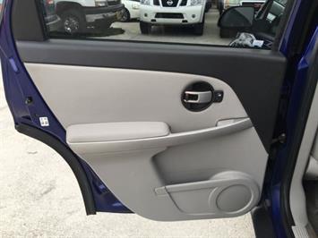 2005 Chevrolet Equinox LT   - Photo 24 - Cincinnati, OH 45255