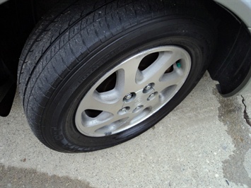 1999 Toyota Camry LE   - Photo 28 - Cincinnati, OH 45255