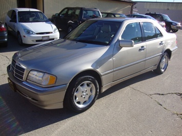 1999 Mercedes-Benz C Class C230   - Photo 3 - Cincinnati, OH 45255