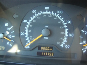 1999 Mercedes-Benz C Class C230   - Photo 12 - Cincinnati, OH 45255