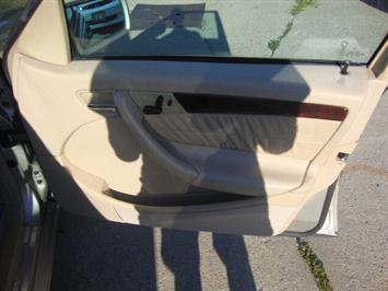 1999 Mercedes-Benz C Class C230   - Photo 21 - Cincinnati, OH 45255