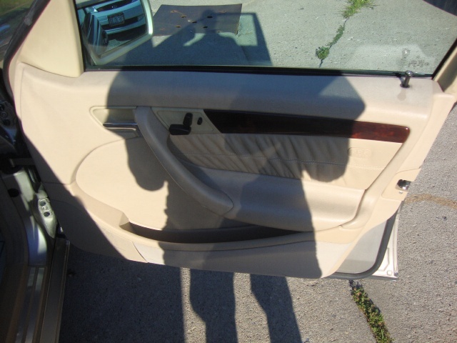 1999 Mercedes-Benz C Class C230   - Photo 21 - Cincinnati, OH 45255