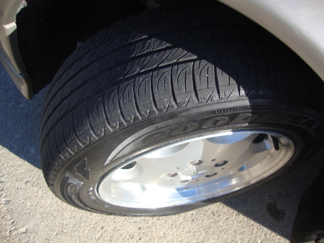 1999 Mercedes-Benz C Class C230   - Photo 25 - Cincinnati, OH 45255