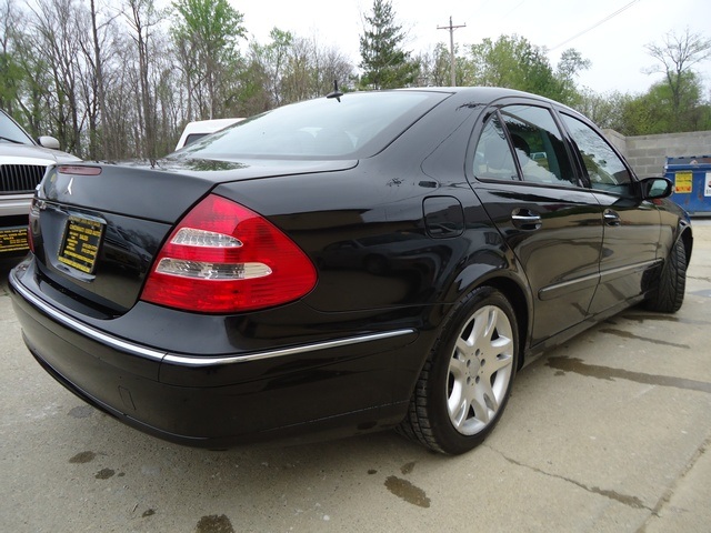 2003 Mercedes-Benz E Class E500 - Photo 13 - Cincinnati, OH 45255