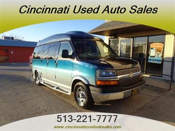 2005 CHEVROLET Express   - Photo 1 - Cincinnati, OH 45255