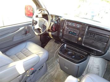 2005 CHEVROLET Express   - Photo 11 - Cincinnati, OH 45255